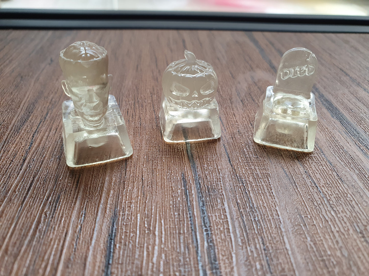 Clear Halloween Themes mechanical keycaps 3D printed