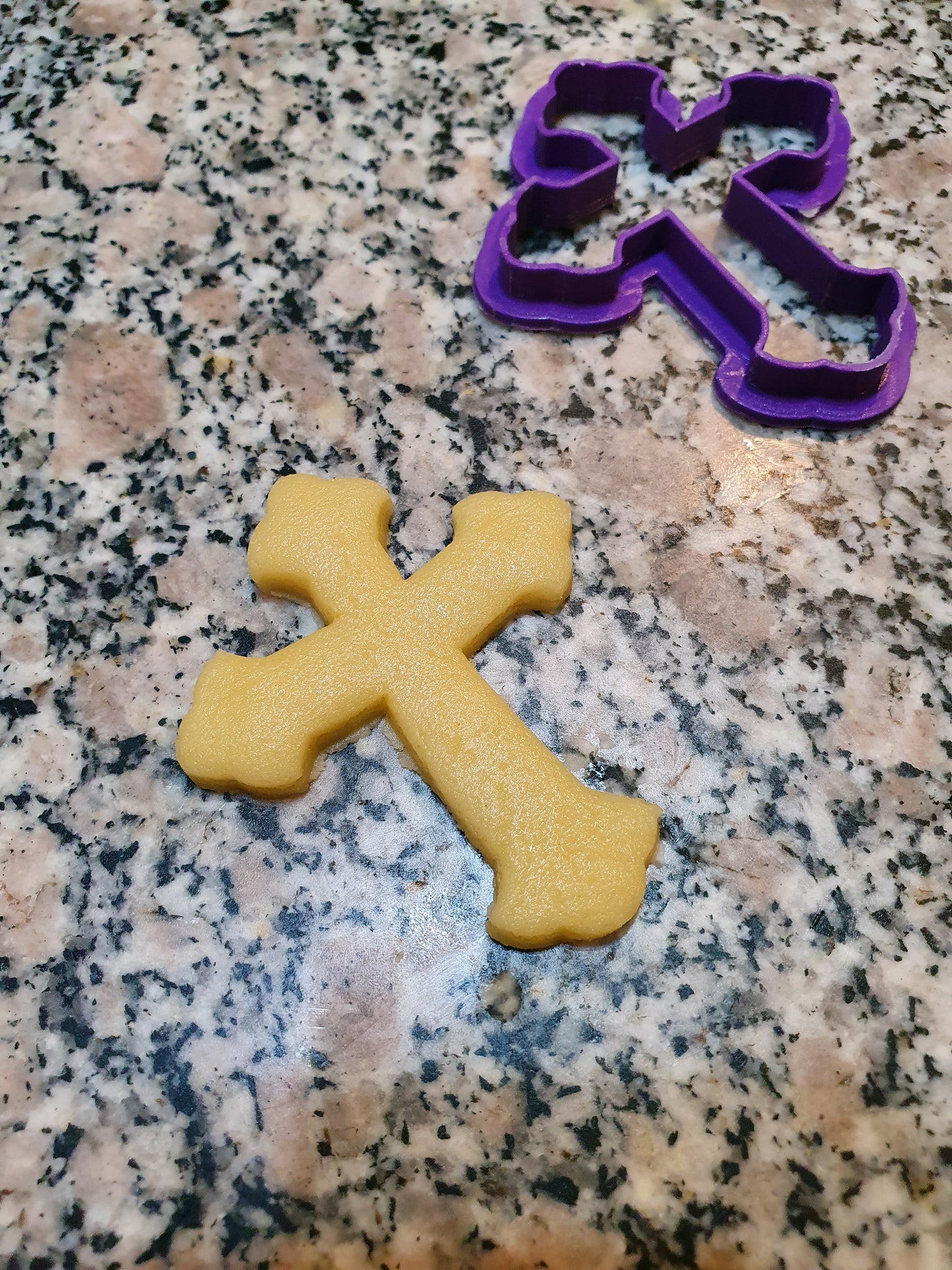 Cross Happy Easter cookie cutter