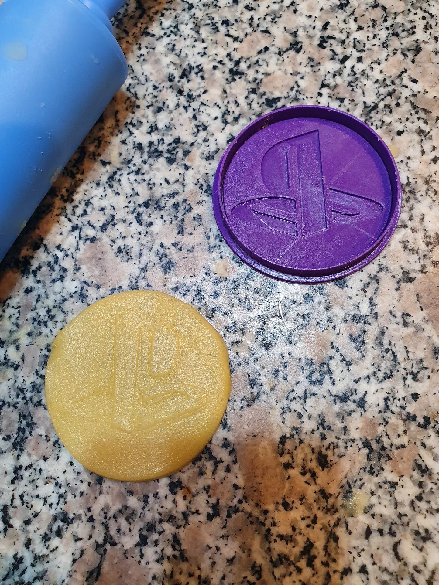 Playstation Logo cookie cutter with stamp
