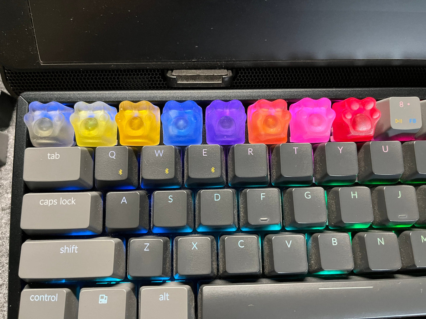 Transparant / Clear color Cute Paw mechanical keycaps 3D printed