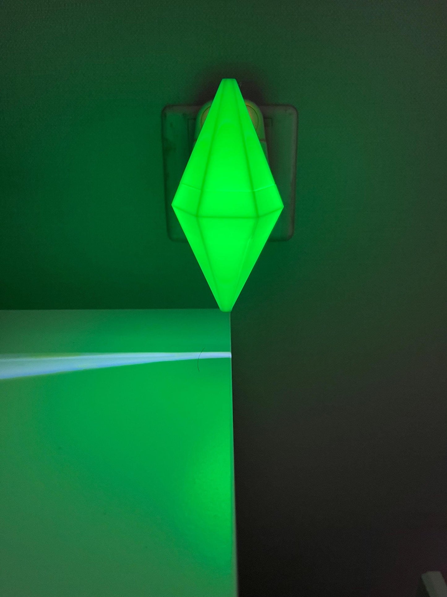Plumbob Diamond Lamp USB Wall Night Light Plug 3D print